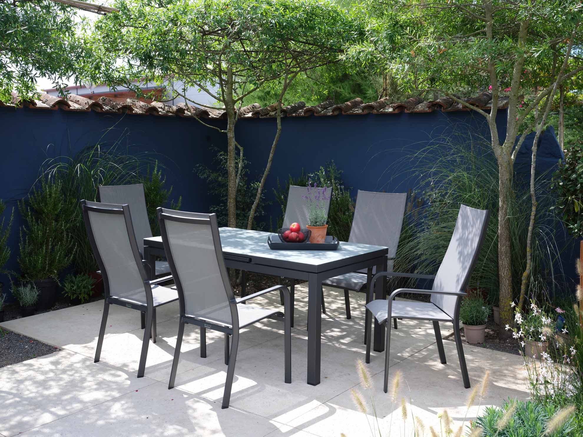 Set Gabon 160/210x90cm grau/Glas hellgrau + 6 Dransy Stapelsessel hoch